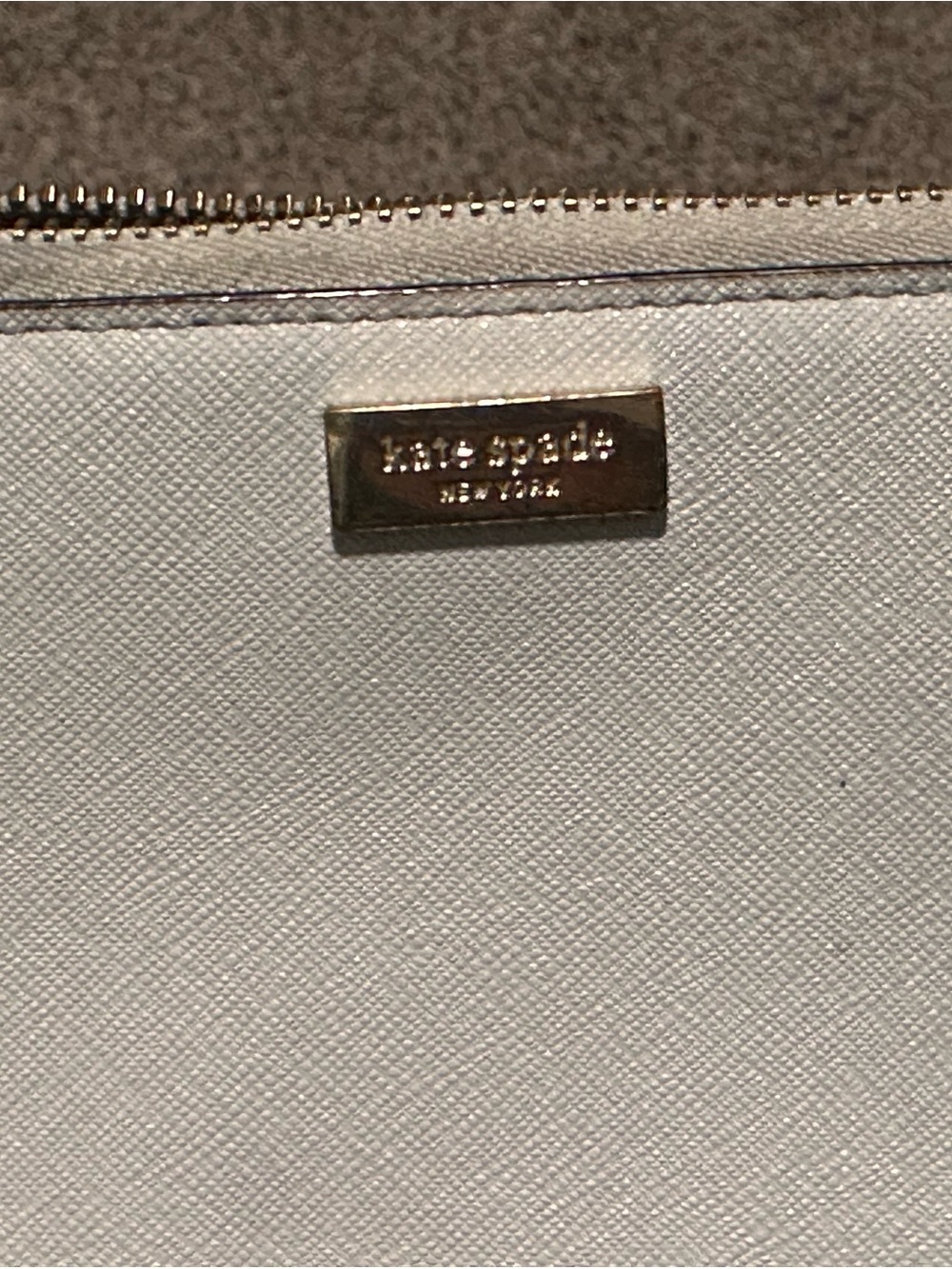 Kate spade wallet - NOT WHITE -LIGHT GRAY - Picture 2 of 6
